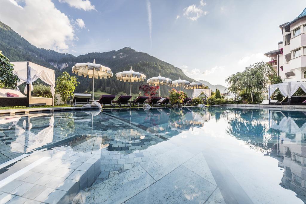 Alpin Garden Luxury Maison & Spa - Adults Only โอติเซ ภายนอก รูปภาพ